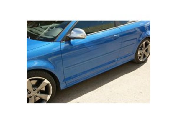 Juego de faldones laterales Audi A3 8P 3-puertas 2003-2012 (GFK) 