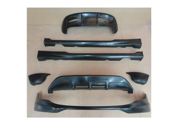 Kit añadidos Ford Fiesta (08-12) Look ST