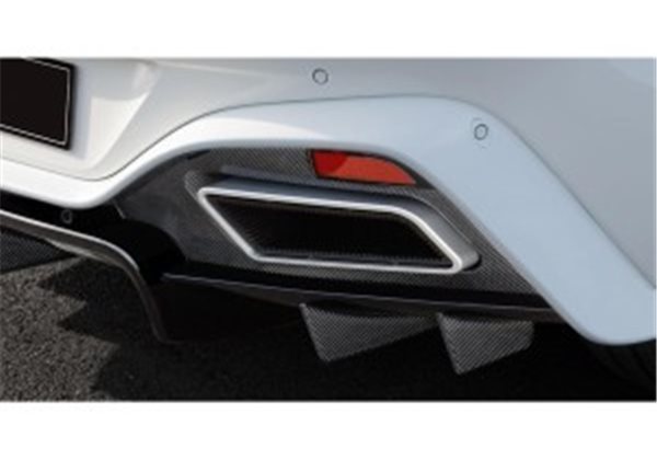 Añadido trasero Aston Martin Vantage 2 Stenos Carbon Fiber