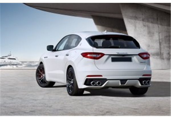 Añadido trasero Maserati Levante Stenos