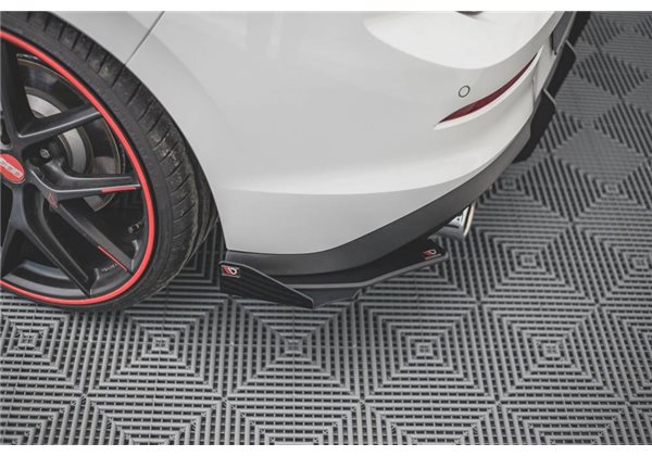 Añadido Volkswagen Golf 8 Gti Maxtondesign