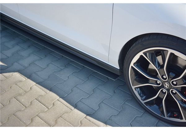 Añadidos taloneras Hyundai I30 Mk3 N Maxtondesign