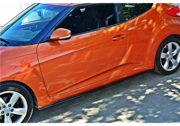 Añadidos taloneras Hyundai Veloster Maxtondesign