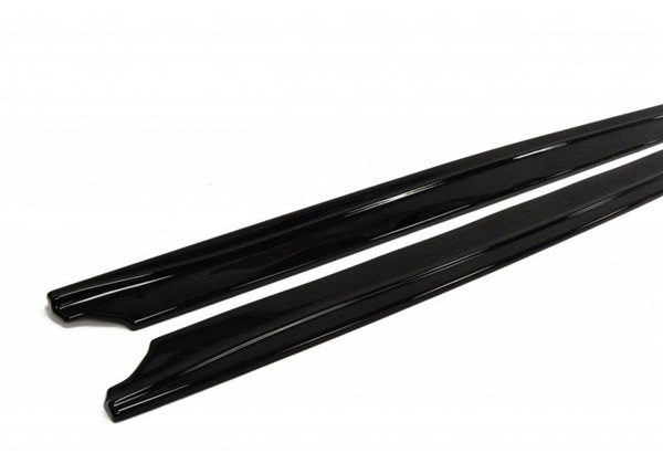 Añadidos taloneras Hyundai Veloster Maxtondesign