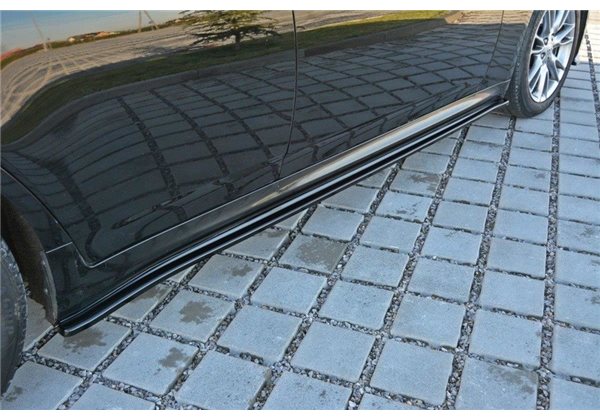 Añadidos taloneras Infiniti G37 Sedan Maxtondesign