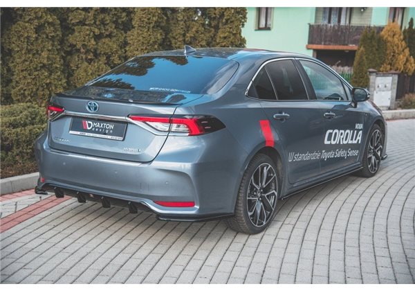 Añadidos taloneras Toyota Corolla Xii Sedan Maxtondesign