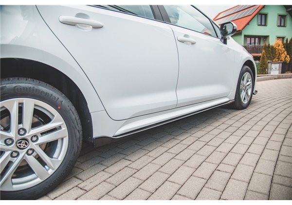 Añadidos taloneras Toyota Corolla Xii Touring Sports Maxtondesign