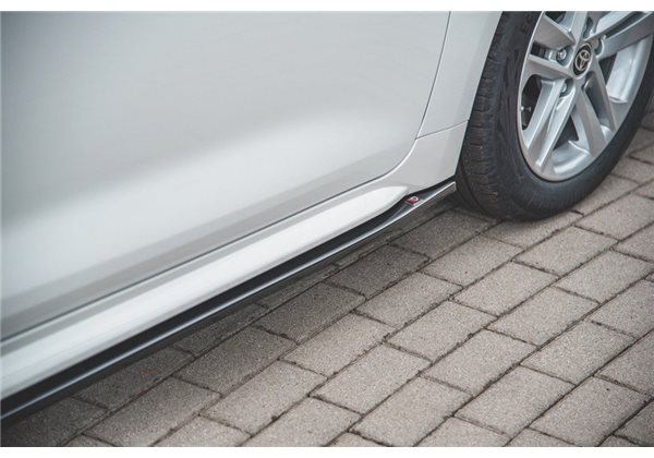 Añadidos taloneras Toyota Corolla Xii Touring Sports Maxtondesign