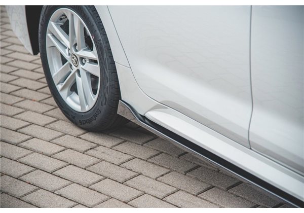 Añadidos taloneras Toyota Corolla Xii Touring Sports Maxtondesign