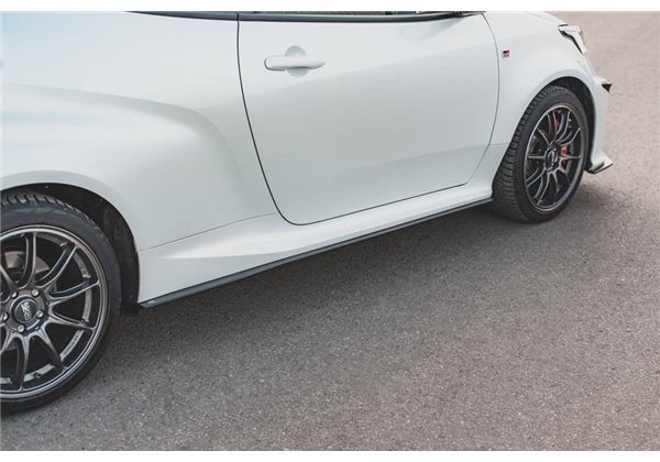 Añadidos taloneras Toyota Gr Yaris Mk4 Maxtondesign