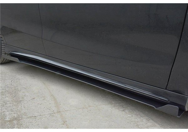 Añadidos taloneras V.1 Mercedes Cla A45 Amg C117 Facelift Maxtondesign