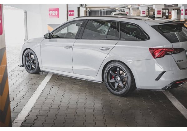 Añadidos taloneras V.1 Skoda Octavia Rs Mk4 Maxtondesign