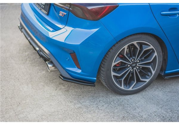 Añadidos V.1 Ford Focus St Mk4 Maxtondesign