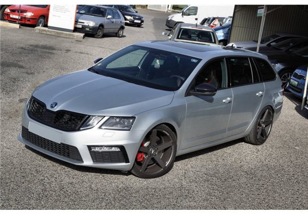 Calandra deportiva Skoda Octavia Iii Rs Facelift Maxtondesign