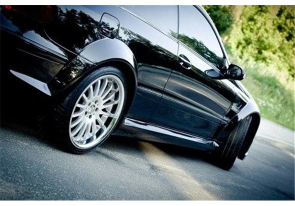 Kit carroceria + Bonnet Mercedes Clk W209 Black Series Look Maxtondesign