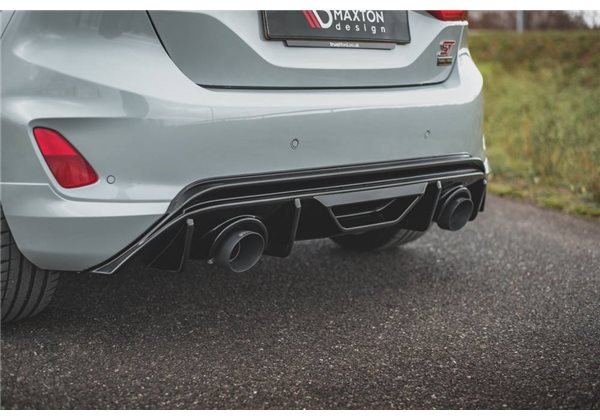 Añadido Ford Fiesta Mk8 St + escape Maxtondesign