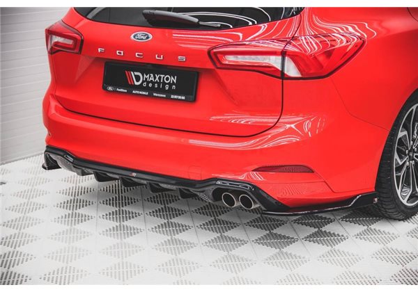 Añadido Ford Focus St-line Estate Mk4 Maxtondesign