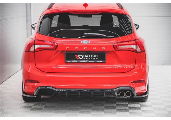 Añadido Ford Focus St-line Estate Mk4 Maxtondesign