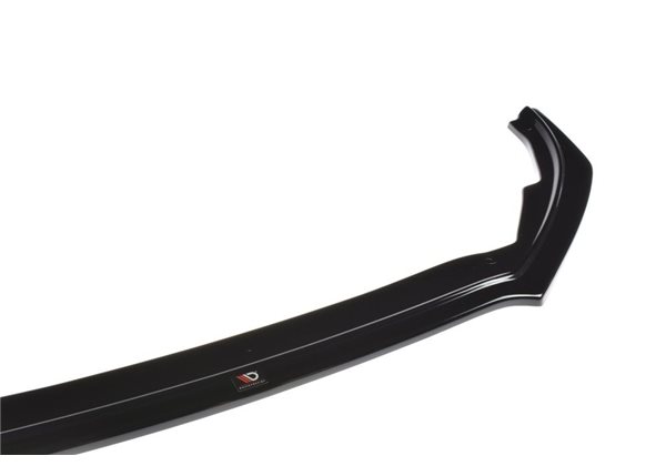 Añadido V.1 Ford Focus St / St-line Mk4 Maxtondesign