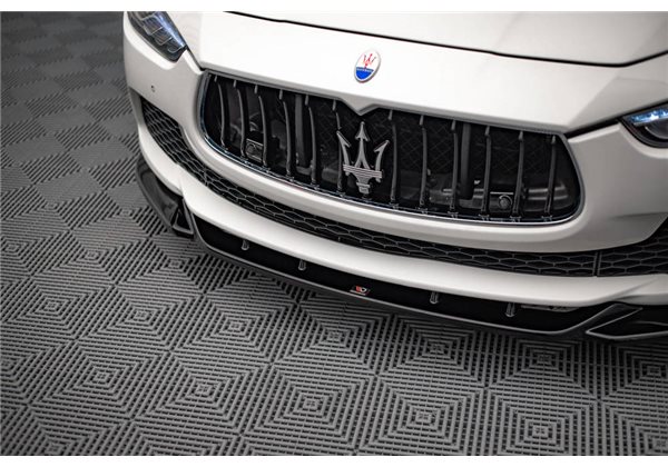 Añadido V.1 Maserati Ghibli Mk3 Maxtondesign