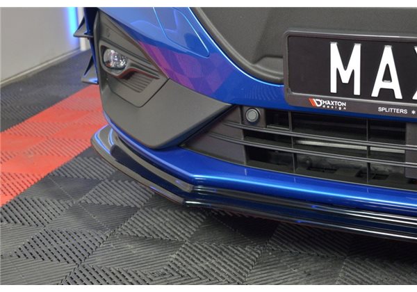 Añadido V.4 Ford Focus St / St-line Mk4 Maxtondesign