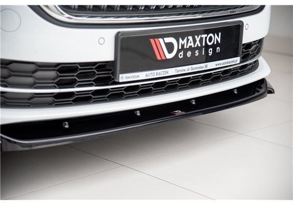 Añadido Delantero Skoda Octavia Mk4 2019 - Maxtondesign