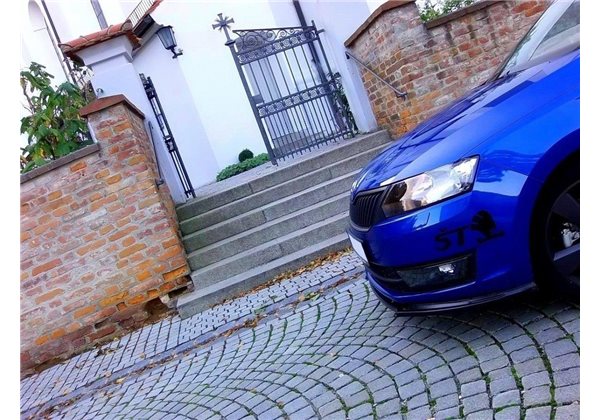 Añadido Delantero Skoda Rapid Standard- 2013 Maxtondesign