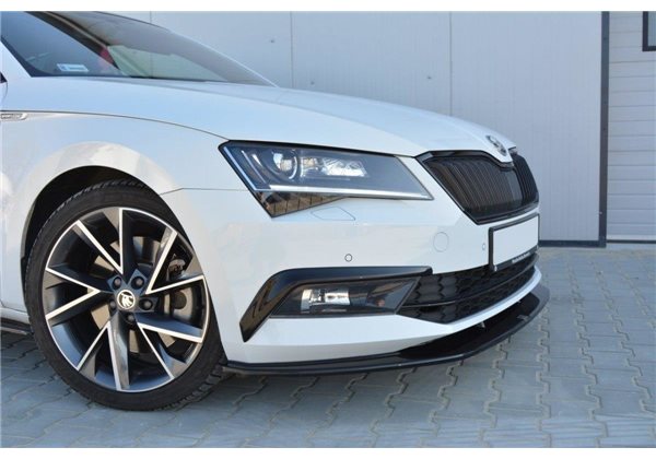 Añadido Delantero Skoda Superb Mk3 2013-2019 Maxtondesign