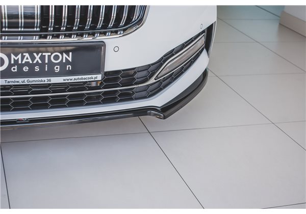 Añadido Delantero Skoda Superb Mk3 Facelift 2019 - Maxtondesign