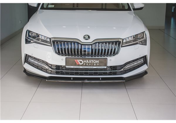 Añadido Delantero Skoda Superb Mk3 Facelift 2019 - Maxtondesign