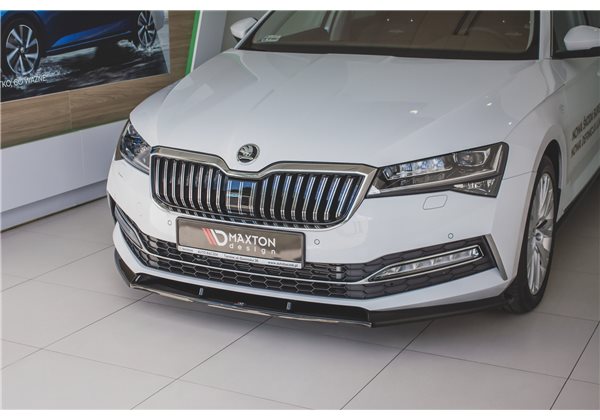 Añadido Delantero Skoda Superb Mk3 Facelift 2019 - Maxtondesign