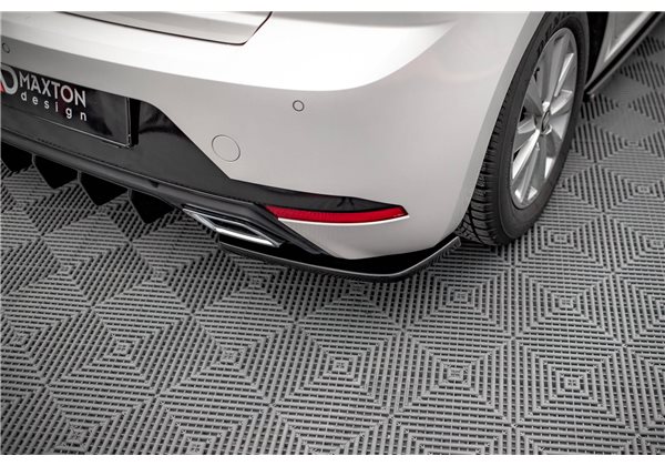 Añadidos Laterales Seat Ibiza Standard Mk5 2017 - 2021 Seat Ibiza Fr Mk5 2017 - 2021 Maxtondesign