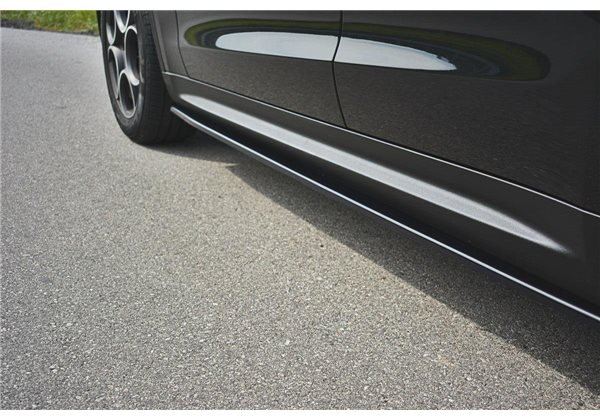 Añadidos Taloneras Laterales Alfa Romeo Stelvio 2016- Maxtondesign