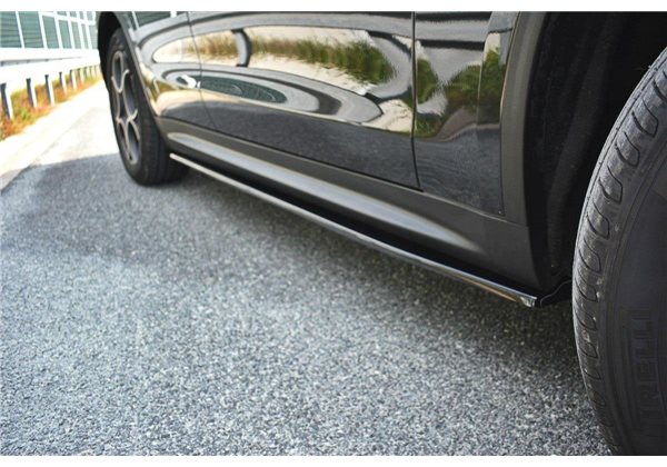 Añadidos Taloneras Laterales Alfa Romeo Stelvio 2016- Maxtondesign