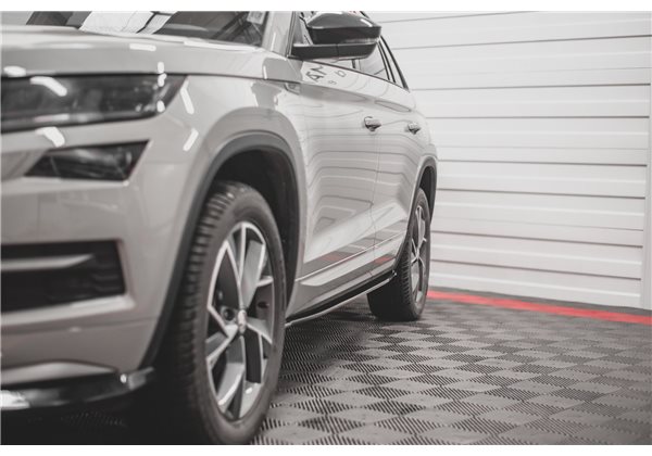 Añadidos Taloneras Laterales Skoda Kodiaq Mk1 Sportline 2016 - Skoda Kodiaq Mk1 Rs 2019 - Maxtondesign