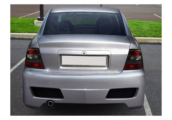 Paragolpes Trasero Opel Vectra B