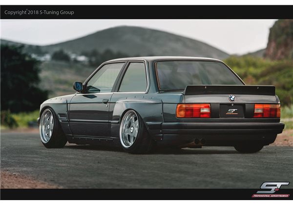 Aleron Bmw E30