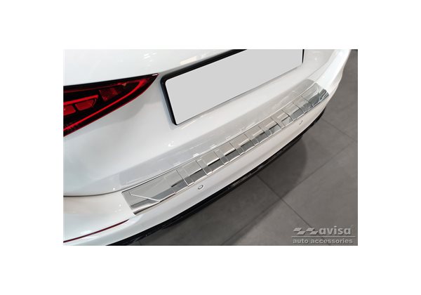 Protector Mercedes C-Klasse W206 Kombi 2021- 'Ribs'