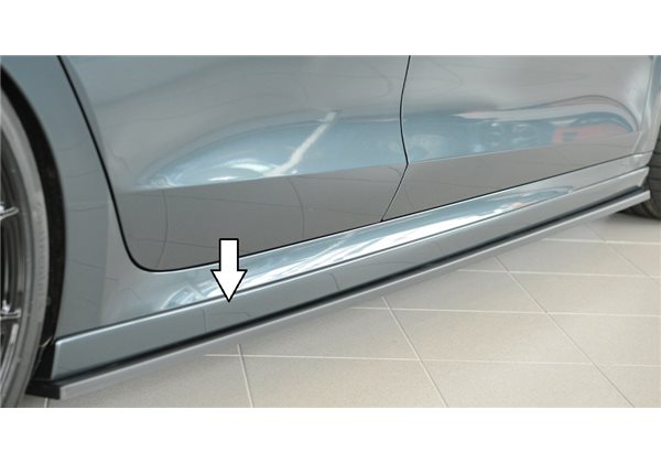 Faldon lateral Rieger Skoda Octavia (NX) 11.19- station wagon, sedan Octavia RS (NX) 07.20- station wagon, sedan