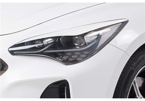 Juego de pestañas Kia Stinger todos 10/2017-