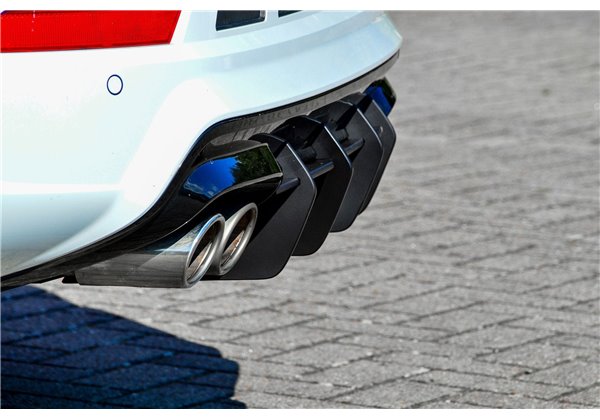 Añadido trasero Cupra Ateca 5FP sin AHK