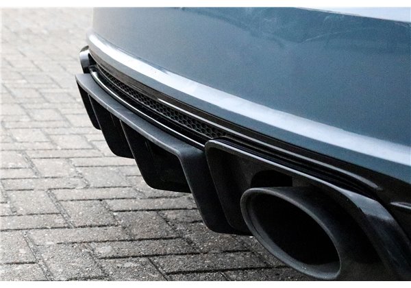 Añadido trasero Audi TT RS 8S Facelift