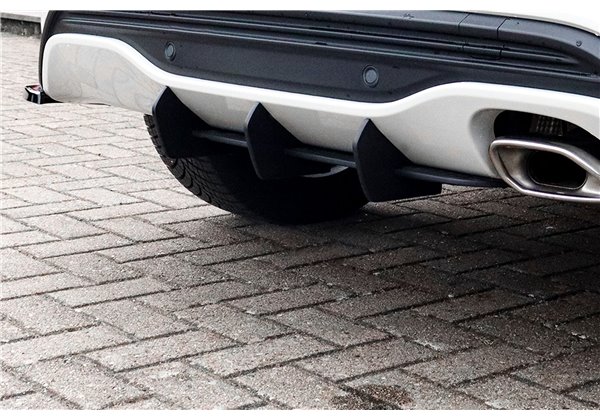 Añadido trasero Ford Puma JSK con ST-Line