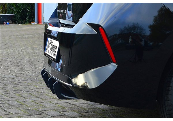 Añadido trasero Opel Astra L