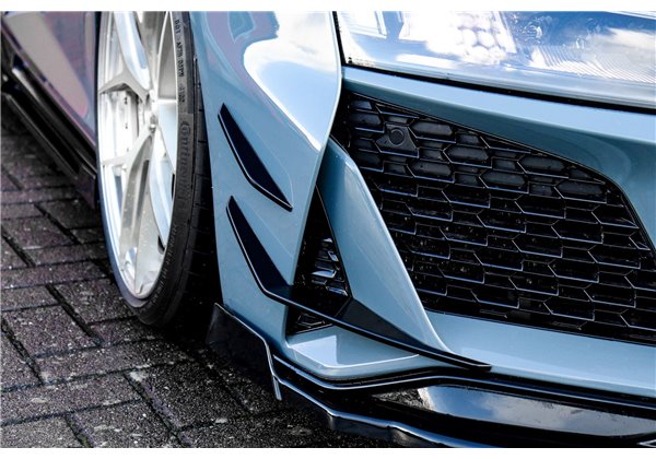 Añadidos 4 piezas en ABS Audi R8 4S Facelift