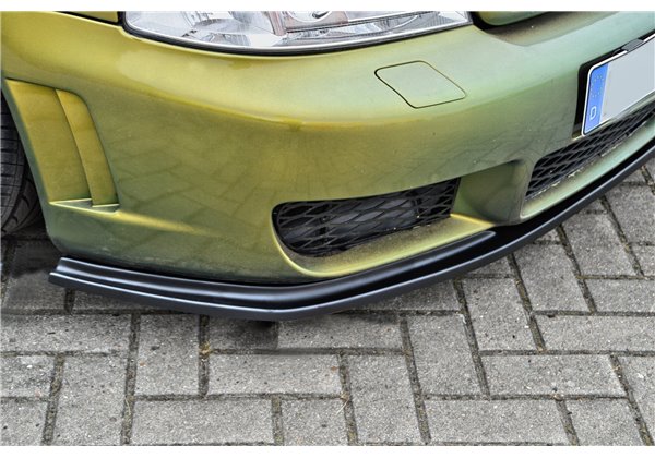 Labio delantero Audi RS4 B5 año 1999-2001