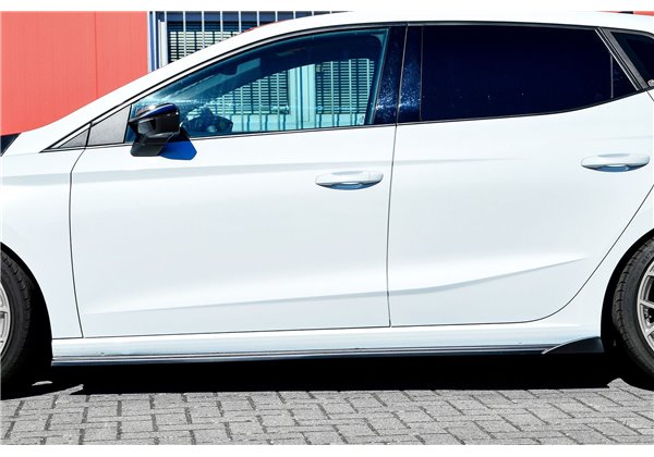 Añadidos laterales Seat Ibiza 6F KJ