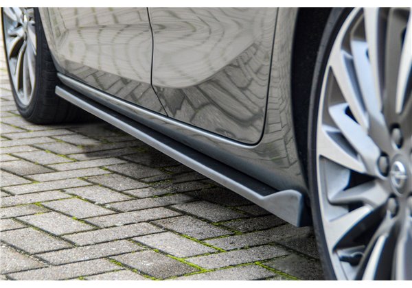 Añadidos laterales Opel Astra K