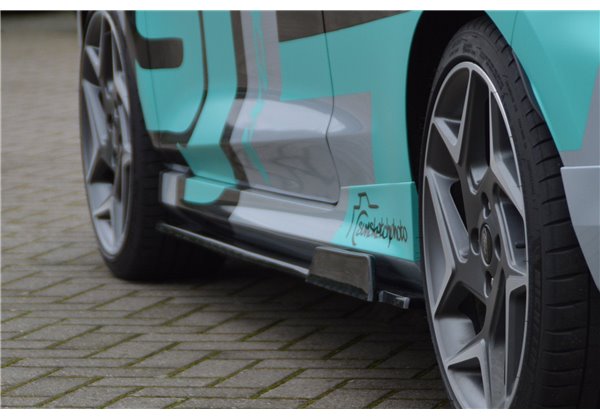 Añadidos laterales Mazda 3 BP