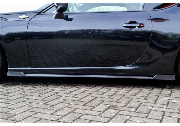 Añadidos laterales Toyota GT86